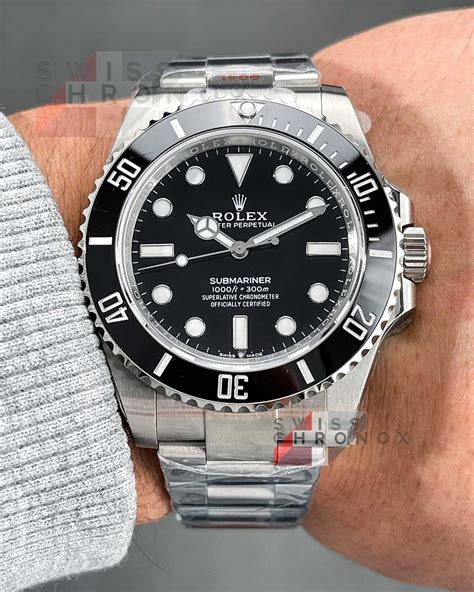 rolex submariner date not changing at midnight|2023 submariner no date 124060.